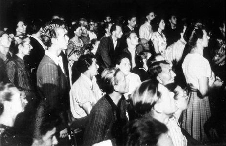 Die Nacht vom 9. auf den 10. September 1949 wurde als „Die Nacht der großen Heilungen“ bekannt.